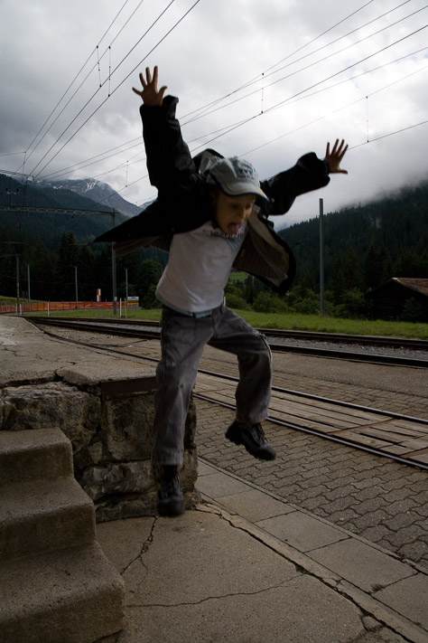 Elias in Flight
